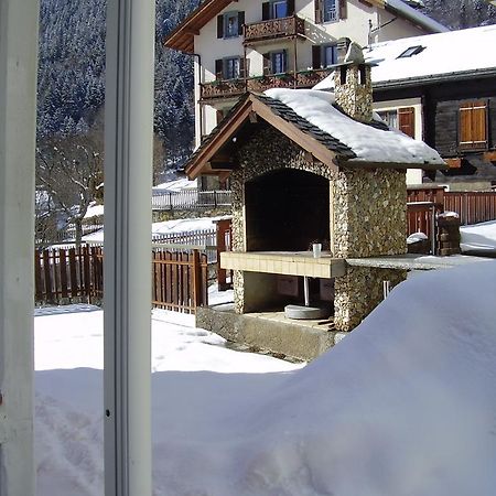 Les Alpes Hotell Finhaut Eksteriør bilde